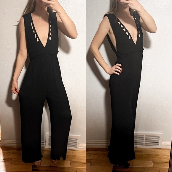 Free People Rayon Jumpsuit Plunging Neckline Cut Out Wide Leg Gauzy Fabric S - Picture 2 of 7